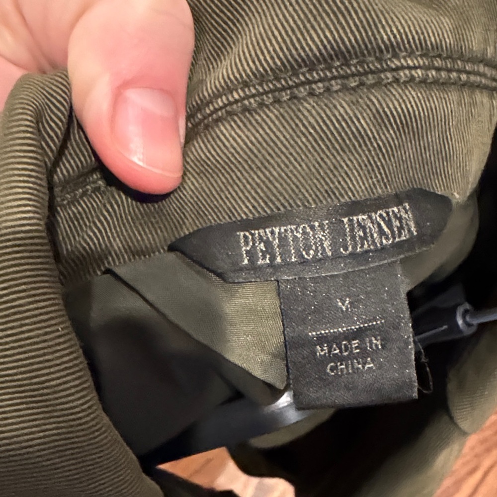 NWOT Peyton Jensen Women's Olive Military Field Jacket size M - Picture 3 of 6